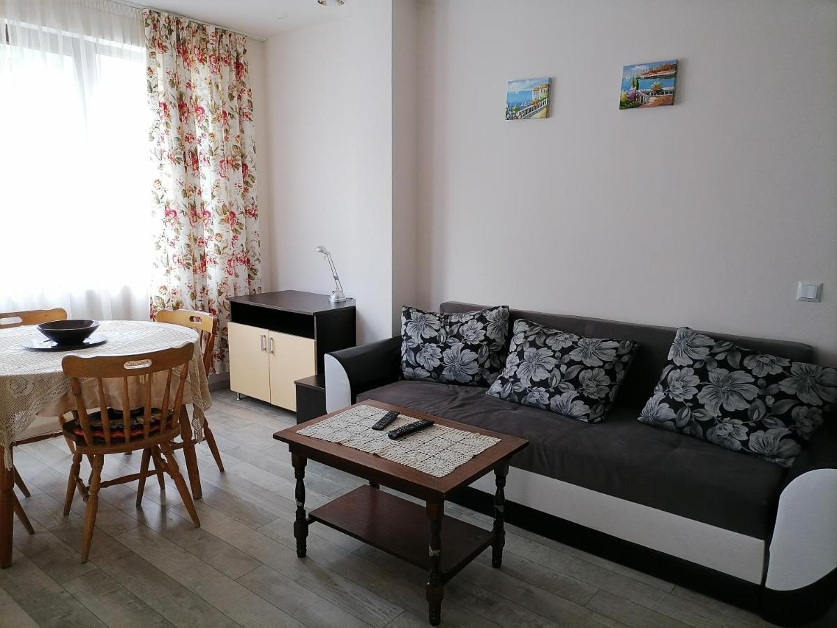 White Home-Apartament Бургас Екстериор снимка