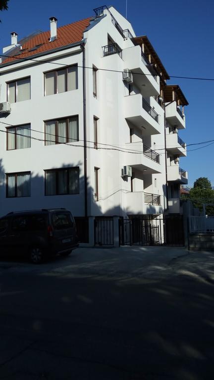White Home-Apartament Бургас Екстериор снимка