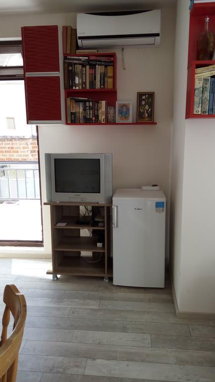 White Home-Apartament Бургас Екстериор снимка